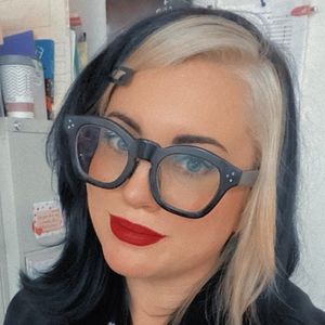 Meet your Posher, Lindsay